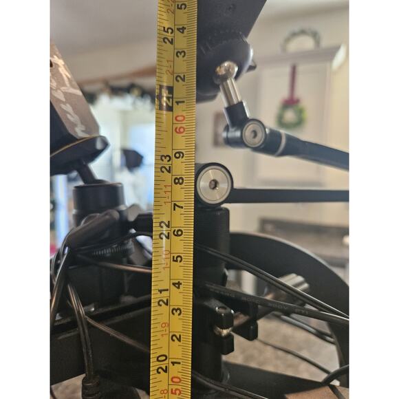 Multi-function Desktop Stand - Streaming - Podcaster - Ring Light -Eyoyo Monitor - Picture 5 of 5